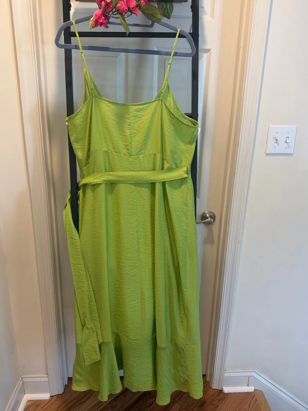 Lime Green Wrap Dress with Ruffle Side Tie Beach Vacation Dress Wedding Guess - Picture 10 of 16